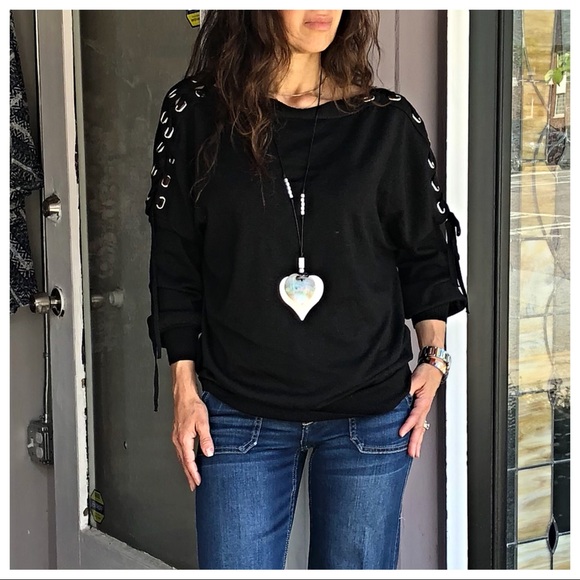 Sweaters - ✨LAST ONE✨PARIS Black Side Tie trim detail sweater